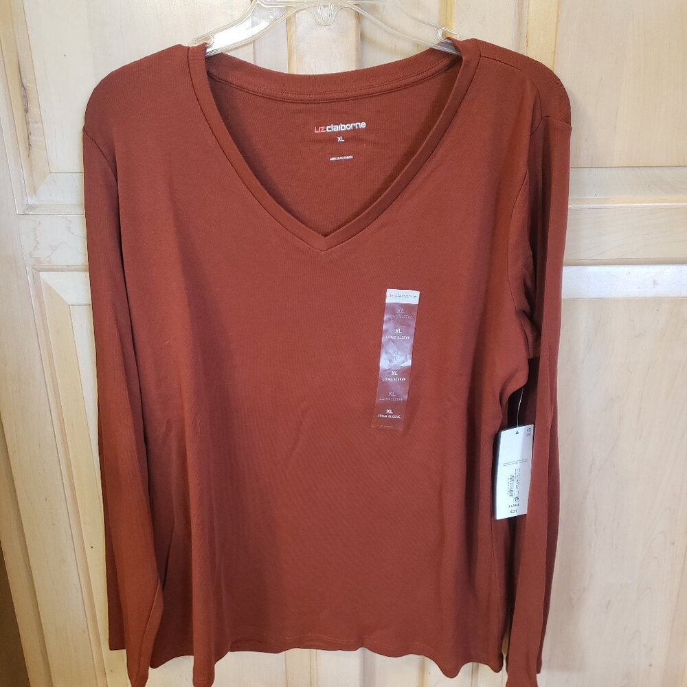 Women's Liz Claiborne Long Sleeve V-Neck  top size XL